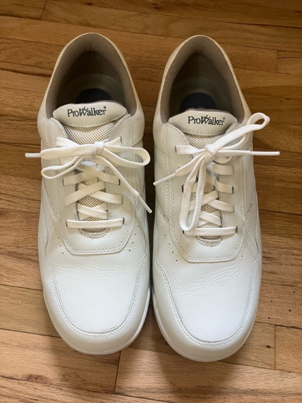 ROCKPORT ProWalker Men’s White Leather Walking Shoes